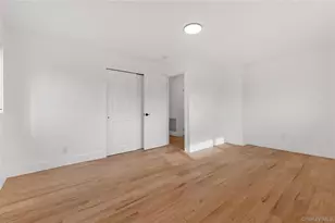 19 Hicks Ave, Syosset, NY 11791 - Photo 15