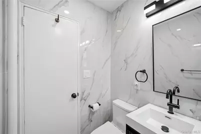 226-26 Union Turnpike #1R, Bayside, NY 11364 - Photo 19