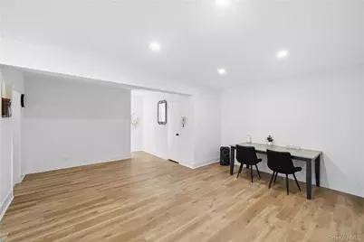 226-26 Union Turnpike #1R, Bayside, NY 11364 - Photo 9