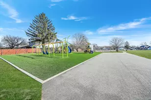 15 Penn Dr, Smithtown, NY 11787 - Photo 47