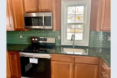 26 Courtland Street #2R, Middletown, NY 10940 - Photo 3