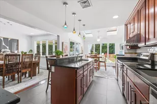 59 Hazelwood Dr, Jericho, NY 11753 - Photo 15