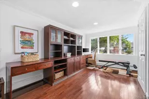 59 Hazelwood Dr, Jericho, NY 11753 - Photo 23