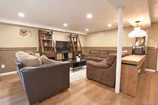 7 Maple Rd, Middle Island, NY 11953 - Photo 35