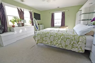 7 Maple Road, Middle Island, NY 11953 - Photo 21