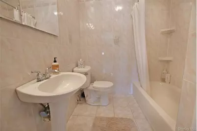 7 Maple Road, Middle Island, NY 11953 - Photo 27