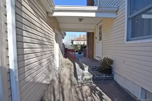 7 Maple Rd, Middle Island, NY 11953 - Photo 37