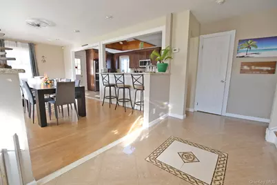 7 Maple Road, Middle Island, NY 11953 - Photo 9