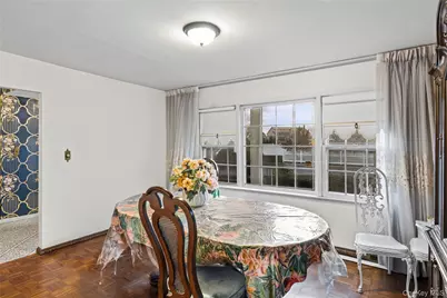 2929 Mandalay Beach Road, Wantagh, NY 11793 - Photo 5
