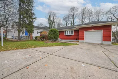 45 Roslyn Road, Roslyn Heights, NY 11577 - Photo 17