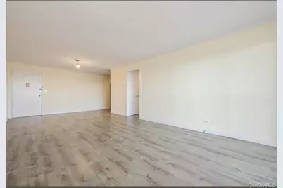 2 Bay Club Drive #17Z2, Bayside, NY 11360 - Photo 7