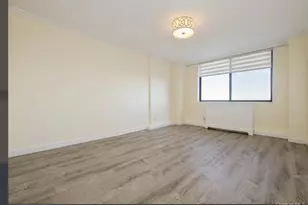 2 Bay Club Dr, Bayside, NY 11360 - Photo 11