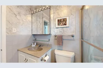 65 Little Pine Lane, East Quogue, NY 11942 - Photo 21