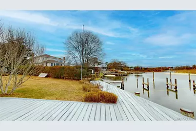 65 Little Pine Lane, East Quogue, NY 11942 - Photo 21