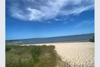65 Little Pine Lane, East Quogue, NY 11942 - Photo 7