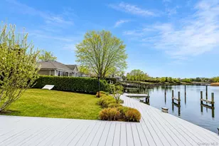 65 Little Pine Ln, East Quogue, NY 11942 - Photo 5