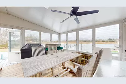 65 Little Pine Lane, East Quogue, NY 11942 - Photo 19