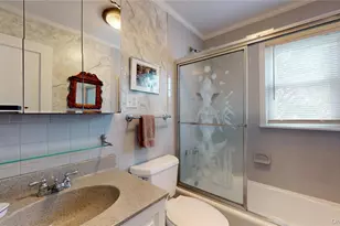 65 Little Pine Ln, East Quogue, NY 11942 - Photo 23