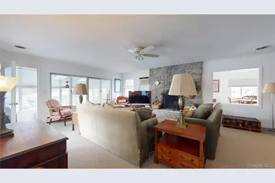 65 Little Pine Lane, East Quogue, NY 11942 - Photo 19