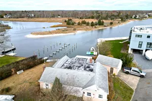 65 Little Pine Ln, East Quogue, NY 11942 - Photo 9