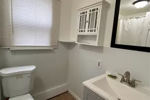 135 5th Ave, Troy, NY 12180 - Photo 9