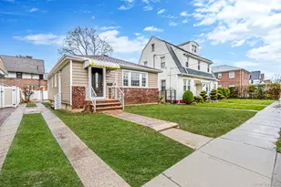 214-07 110th Ave, Queens Village, NY 11429 - Photo 7