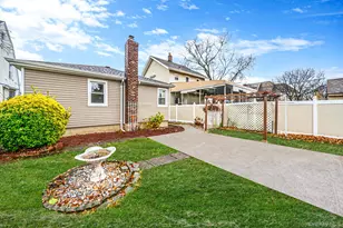 214-07 110th Ave, Queens Village, NY 11429 - Photo 11