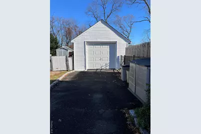 7 Floyd Place, East Norwich, NY 11732 - Photo 21