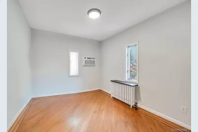 88 Marlboro Road, Valley Stream, NY 11581 - Photo 19