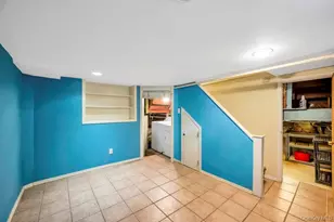 88 Marlboro Rd, Valley Stream, NY 11581 - Photo 21