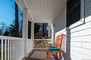 16 Overbrook St, Riverhead, NY 11901 - Photo 11