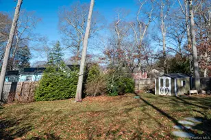 16 Overbrook St, Riverhead, NY 11901 - Photo 35