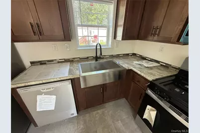 367 Forest Park (Aka William St) Street, Wallkill, NY 12589 - Photo 5