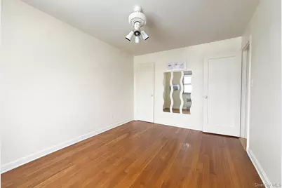 7 Terrace Circle #3D, Great Neck, NY 11021 - Photo 7