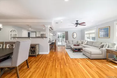 122 Pine Street, Rockville Centre, NY 11570 - Photo 13