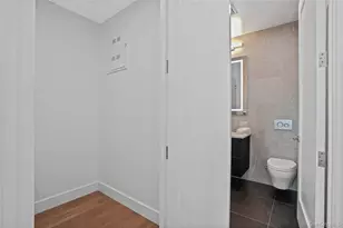 21-31 Shore Blvd, Astoria, NY 11105 - Photo 11