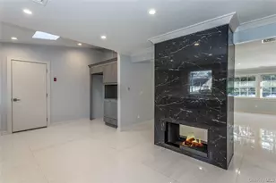 292 Acre Ln, Hicksville, NY 11801 - Photo 5