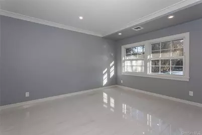 292 Acre Lane, Hicksville, NY 11801 - Photo 11