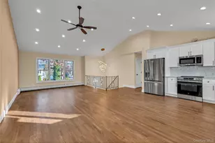 116 Phyllis Dr, Patchogue, NY 11772 - Photo 7