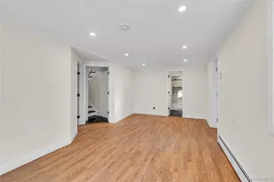 116 Phyllis Dr, Patchogue, NY 11772 - Photo 19