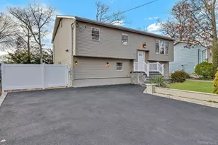 116 Phyllis Dr, Patchogue, NY 11772 - Photo 29