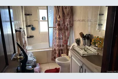 8518 241st Street #2nd Floor, Bellerose, NY 11426 - Photo 3