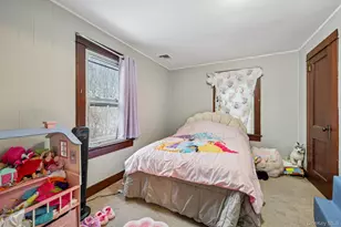 13 Forest Ave, Middletown, NY 10940 - Photo 17