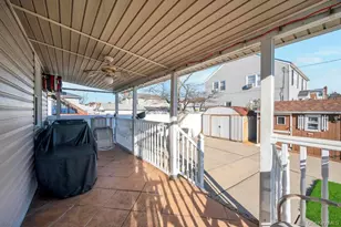 69 Butler Blvd, Elmont, NY 11003 - Photo 25