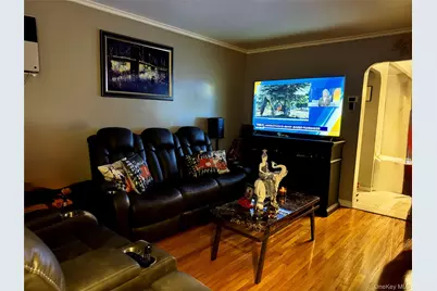 2027 Mayflower Avenue, Bronx, NY 10461 - Photo 3