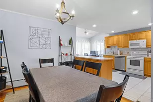 197 W 5th St, Deer Park, NY 11729 - Photo 7