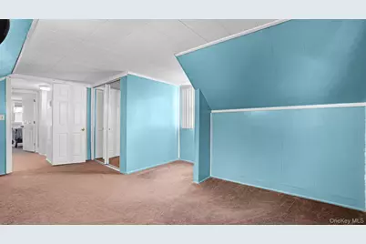 197 W 5th Street, Deer Park, NY 11729 - Photo 17