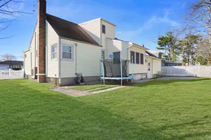 197 W 5th St, Deer Park, NY 11729 - Photo 27