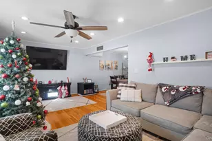 197 W 5th St, Deer Park, NY 11729 - Photo 5