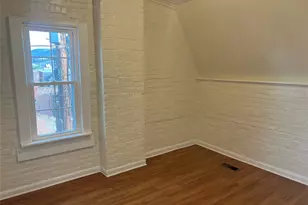 182 Grand St, Newburgh, NY 12550 - Photo 9